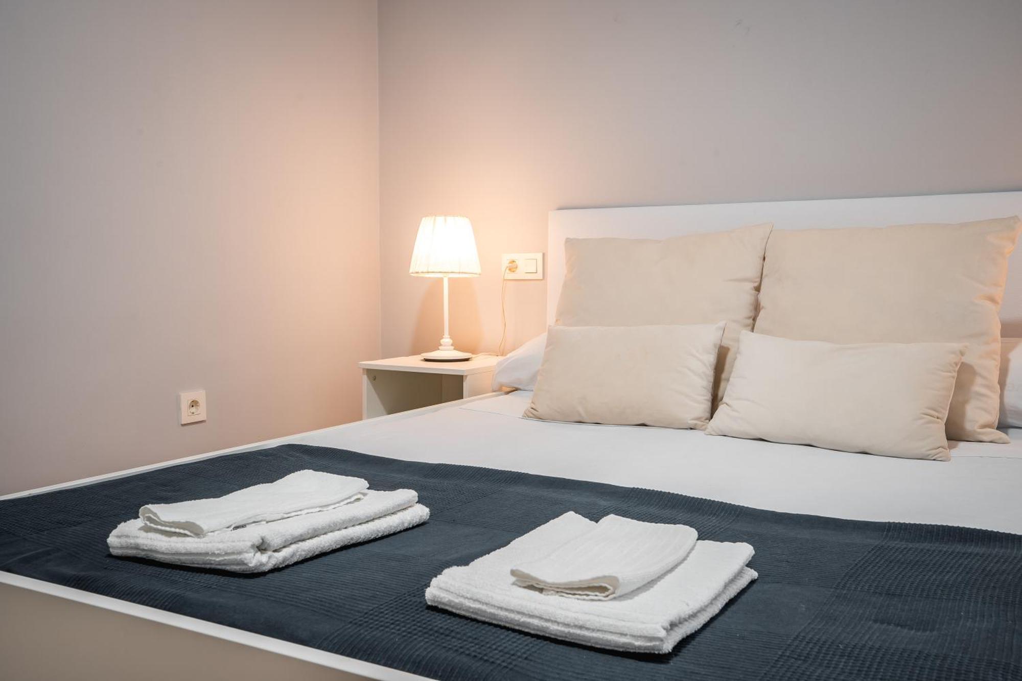 Apartamento Qh Estacion De Tren Granada Exterior foto